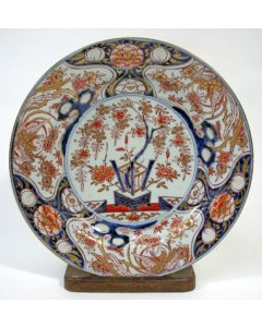 Japans Imari schotel, 1e kwart 18e eeuw
