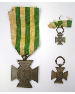 Metalen Kruis Vrijwilligers, 1830-1831, met miniaturen