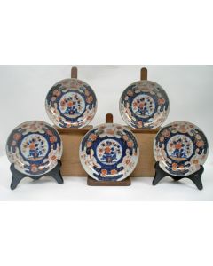 Serie van 5 Chinees Imari borden, 18e eeuw