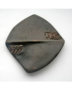 Jaarpenning VPK 1995, Bevrijdingspenning [Hanneke Mols-van Gool]