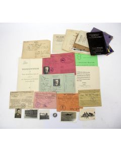 Hoeveelheid persoonlijke documenten van een Belgische 'Rijksduitser', lid van de NSDAP