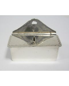Zilveren miniatuur zwavelstokbakje, F.J. Treeling, Sneek, 19e eeuw