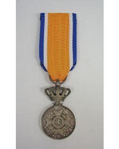 Eremedaille Oranje Nassau in zilver, buitenlandse vervaardiging, ca. 1900
