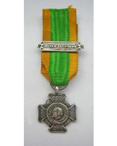 Kruis voor Krijgsverrigtingen, zilveren miniatuur draagmedaille met gesp 'Atjeh 1873-1896' (door Pauwels, Den Haag)