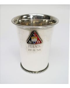 Zilveren gelegenheidsbeker met NSB-logo, 1933