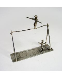 Zilveren miniatuur, koorddanser, ca. 1925