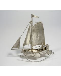 Miniatuur zilveren vissersboot, Hoorn, ca. 1905