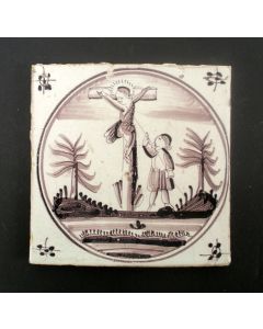 Bijbeltegel met de kruisiging van Christus