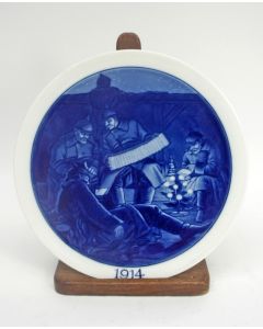 Duits patriottisch wandbord, Kerstmis in een loopgraaf. uitvoering Meissen, 1914