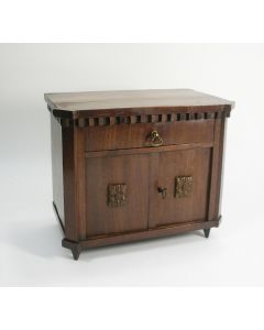 Miniatuur mahoniehouten penantkastje, 19e eeuw