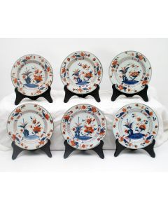 Zes Chinees Imari borden, 18e eeuw