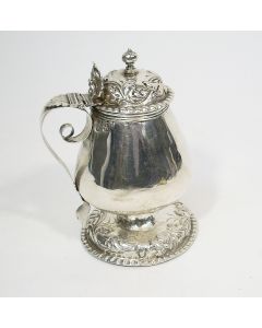 Zilveren mosterdpot, Ype Veenstra, Sneek, 1732