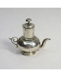 Zilveren miniatuur koffiepot met filter, 19e eeuw