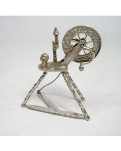 Miniatuur zilveren spinnewiel, Sneek, 1895
