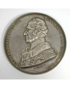 [Vrijmetselarij] Zilveren penning ter ere van Prins Frederik der Nederlanden bij het vervullen gedurende 50 jaar van het ambt van Grootmeester-Nationaal der Vrijmetselaren, 1866