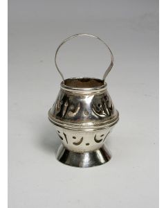 Miniatuur zilveren visemmer, Haarlem, ca. 1720