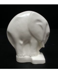 Wit plateel beeld, 'Olifant', door Chris van der Hoef,