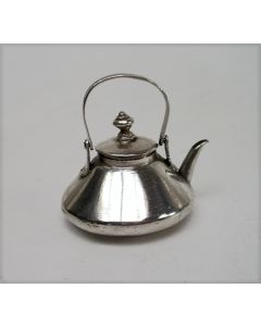 Miniatuur zilveren waterketel, Jan Breda, Amsterdam, ca. 1700