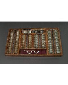 Optometrische testset voor brillenglazen, ca. 1900