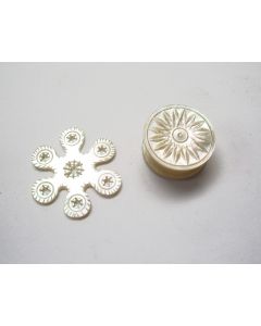 Paarlemoer garenwinder en washoudertje, 19e eeuw