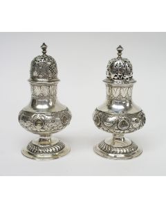 Stel zilveren specerijenstrooiers, Frans Wybes Algera, Sneek, 1769