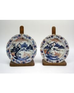 Stel Japans Imari borden, 18e eeuw