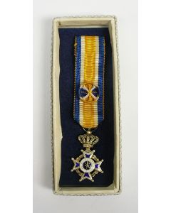 Officier Oranje Nassau, miniatuur onderscheiding