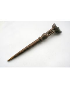 Palmhouten pijpenwroeter met leventje, 19e eeuw