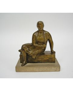 Han Wezelaar, Zittende vrouw, brons, 1932