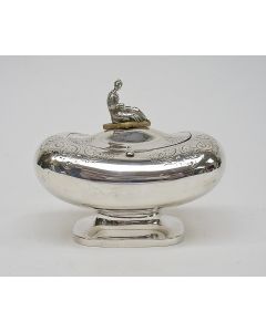 Zilveren theedoos met chinoiserie, gemerkt Bennewitz, 1850