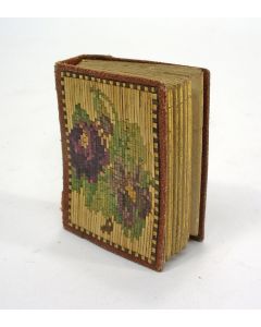 Miniatuur fotoalbum met marquetterie de paille, 1872