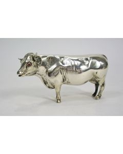 Zilveren beeldje van een koe, 19e eeuw