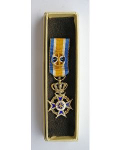 Officier Oranje Nassau, miniatuur draagmedaille