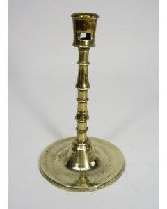 Knoopkandelaar, 16e eeuw