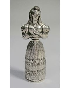 Zilveren naaldenkoker in de vorm van een jonge dame, 19e eeuw