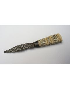 Mes met besneden benen heft, Sami cultuur, Lapland, 19e eeuw