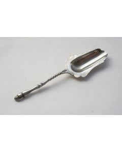 Zilveren theeschep, model bokkenpootje
