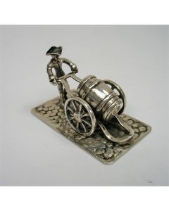 Zilveren miniatuur, tonnenrijder