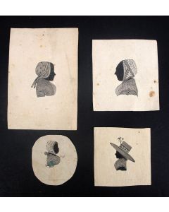 Vier silhouetportretjes, moeder met drie dochters, ca. 1825