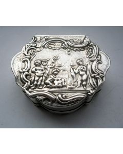 Zilveren snuifdoos