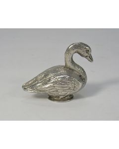 Zilveren strooibusje in de vorm van een zwaan, 19e eeuw.