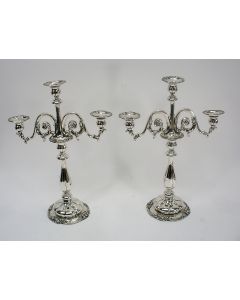 Stel drie-arms zilveren kandelabers 'á double usage', Van Kempen, 1859