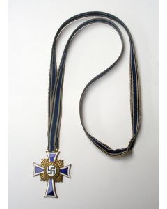 Duitsland (Derde Rijk), Moederkruis in goud