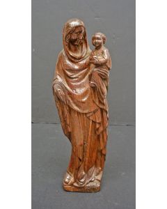 Houten Mariabeeldje