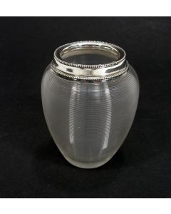 Ribglas / draadglas lepelvaasje met zilveren rand, 19e eeuw