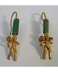Romeinse gouden oorhangers met amorfiguren, 1e/2e eeuw