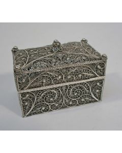Zilveren filigrain kistje, 18e eeuw