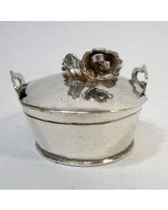 Zilveren miniatuur boterton, 18e eeuw