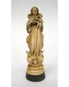 Ivoren beeldje van de Moeder Gods, Goa, 18e eeuw