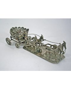 Miniatuur zilveren pronkwagen met vierspan, Friesland, 19e eeuw